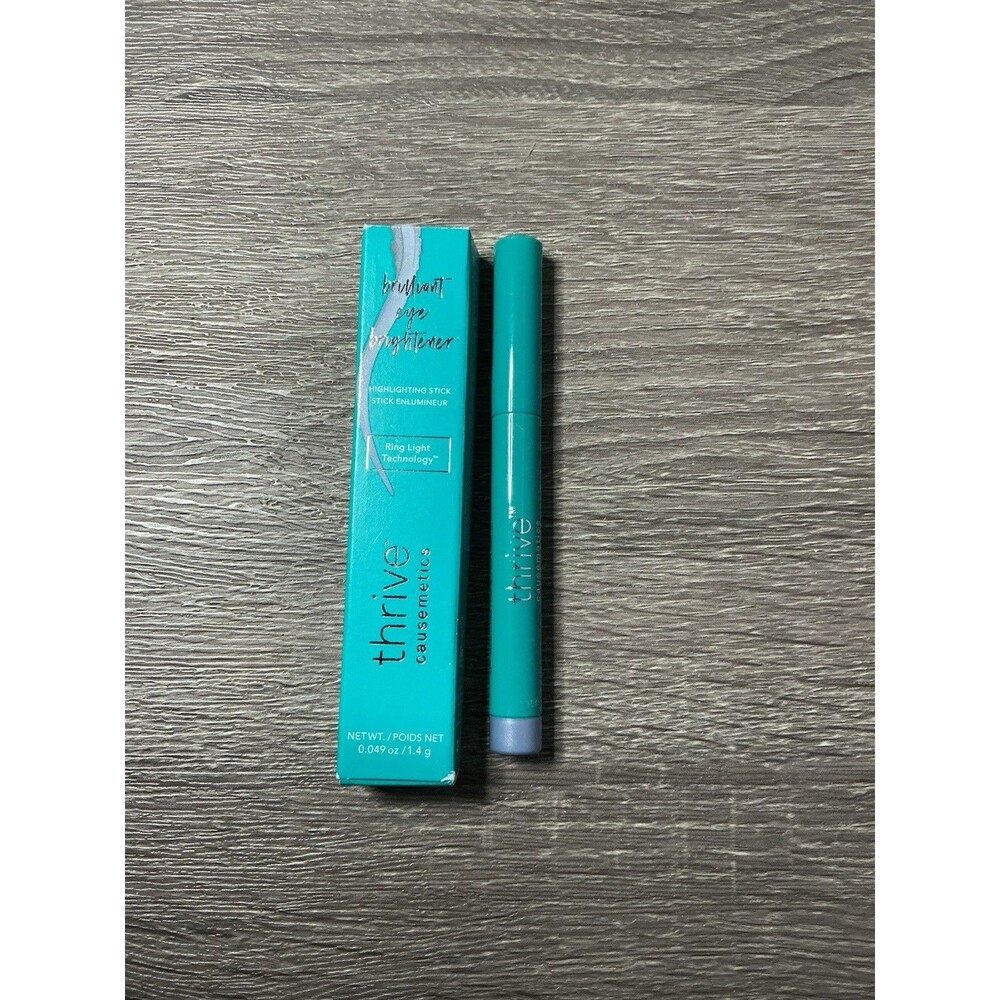 Thrive Causemetics Brilliant Eye Brightener Highlighting Stick- Betty Sky Blue